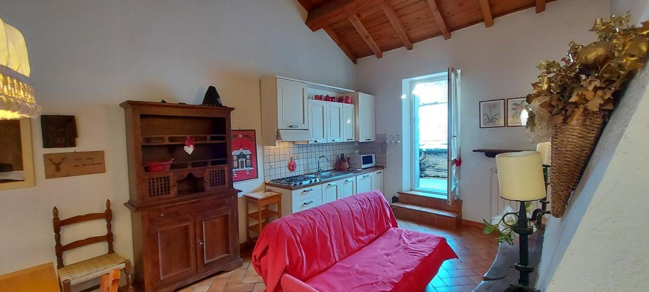 Piazza Fiumalbo Citta D'Arte Apartment ภายนอก รูปภาพ